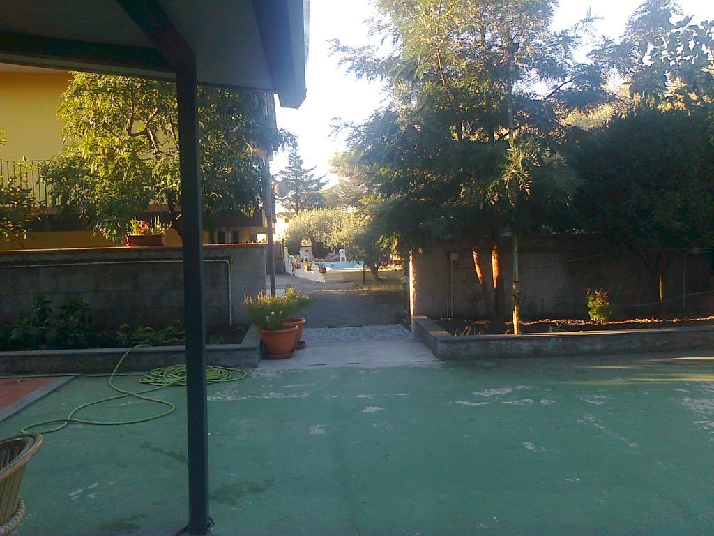 B&B Delia Trecastagni Exterior foto