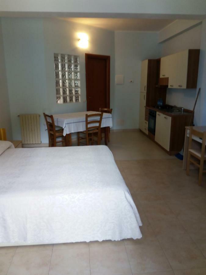 B&B Delia Trecastagni Exterior foto